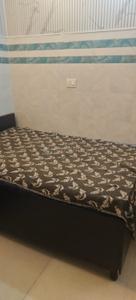 Bedroom Image of 600 Sq.ft 1 BHK Builder Floor for rent in Sector 11 Noida for Rs. 13000