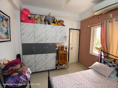 Bedroom Image of 950 Sq.ft 2 BHK Apartment / Flat for sale in Bhayli Vadodara for Rs. 3499000