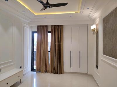Bedroom Image of 2700 Sq.ft 4 BHK Builder Floor for sale in Sector 57 Gurgaon for Rs. 31000000