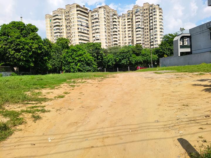 Sector 9A Main Image 1