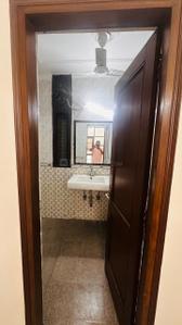 Image of 2500 Sq.ft 4 BHK Builder Floor for rent in DLF Phase 2, Gurgaon for Rs. 70000