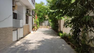 Image of 1800 Sq.ft 3 BHK Apartment / Flat for sale in Vasant Kunj, New Delhi for Rs. 40500000