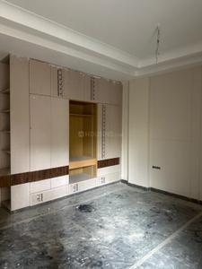 Bedroom Image of 2701 Sq.ft 4 BHK Builder Floor for sale in Paschim Vihar New Delhi for Rs. 60000000