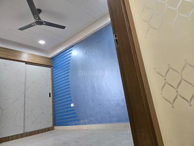 Bedroom Image of 1100 Sq.ft 2 BHK Apartment / Flat for sale in Sector 122 Noida for Rs. 3525000