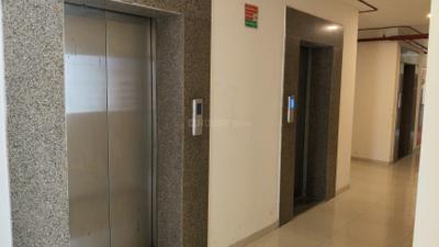 Lift Image of 570 Sq.ft 1 BHK Apartment / Flat for sale in Sunteck Maxx World, Naigaon East Naigaon for Rs. 3300000
