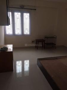 Bedroom Image of 750 Sq.ft 1 BHK Apartment / Flat for rent in Nungambakkam Chennai for Rs. 25000