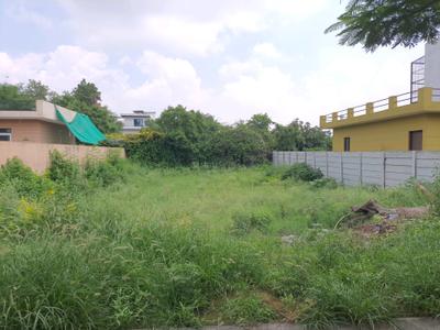 Image of 450 Sq.ft Residential Plot / Land for sale in DLF Alameda, Sector 73, Gurgaon for Rs. 161400000