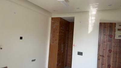 Bedroom Image of 2250 Sq.ft 3 BHK Independent House for rent in BPTP Amstoria , Sector 102 Gurgaon for Rs. 45000