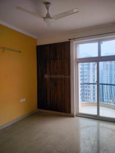 Bedroom Image of 1035 Sq.ft 2 BHK Apartment / Flat for sale in Amrapali Silicon City, Sector 76 Noida for Rs. 10000000