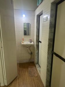 Bathroom Image of 310 Sq.ft 1 RK Studio for sale in Bhandup East Mumbai for Rs. 7000000
