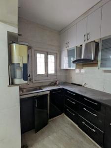 Kitchen Image of 800 Sq.ft 2 BHK Builder Floor for rent in Shalimar Bagh New Delhi for Rs. 24000