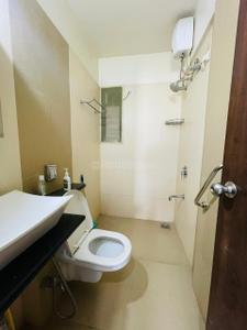 Bathroom Image of 1500 Sq.ft 3 BHK Apartment / Flat for sale in Saarrthi Shimmer And Shine II, Anand Nagar, Sinhagad Road Pune for Rs. 18000000