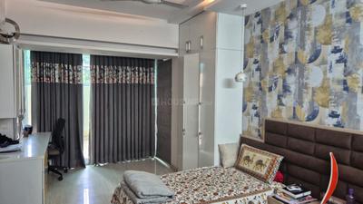 Bedroom Image of 2700 Sq.ft 4 BHK Builder Floor for rent in Emaar Emerald Hill, Sector 65 Gurgaon for Rs. 70000