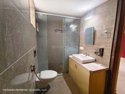 Bathroom Image of 2600 Sq.ft 5 BHK Villa for sale in Darshanam Clublife Phase 1, Undera Vadodara for Rs. 18500000