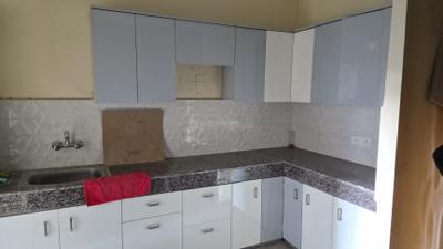 Kitchen Image of 1069 Sq.ft 3 BHK Apartment / Flat for rent in SG Shikhar Height, Siddharth Vihar Ghaziabad for Rs. 30000