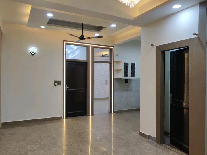 Shakti Khand, Indirapuram Main Image 1