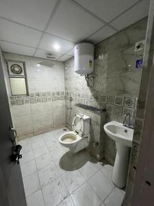 Bathroom Image of 1200 Sq.ft 2 BHK Apartment / Flat for rent in Trikuta Nagar Jammu for Rs. 24000