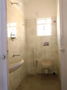 Common Bathroom Image of 710 Sq.ft 2 BHK Apartment / Flat for sale in Garia, Sonarpur Kolkata for Rs. 3900000