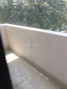 Balcony Image of 1280 Sq.ft 2.5 BHK Builder Floor for rent in Wave Floors, Wave City Ghaziabad for Rs. 18000