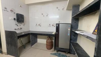 Kitchen Image of 600 Sq.ft 1 BHK Builder Floor for rent in Gokhalenagar Pune for Rs. 18200