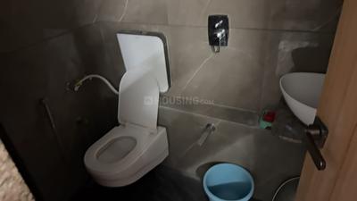 Bathroom Image of 1220 Sq.ft 2 BHK Apartment / Flat for rent in Shivay Maruti Elanza, New Maninagar Ahmedabad for Rs. 13000