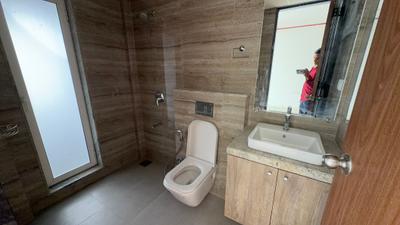 Image of 1278 Sq.ft 3 BHK Apartment / Flat for rent in Runwal Nirvana Part I, Parel, Mumbai for Rs. 175000