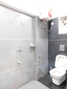 Bathroom Image of 1210 Sq.ft 2 BHK Apartment / Flat for sale in Upparpally Hyderabad for Rs. 10800000