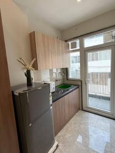 Kitchen Image of 750 Sq.ft 1 BHK Apartment / Flat for rent in Goyal Prime Plaza, Bodakdev Ahmedabad for Rs. 15000