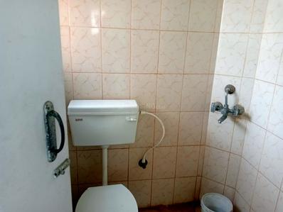 Bathroom Image of 850 Sq.ft 2 BHK Apartment / Flat for sale in Baranagar Kolkata for Rs. 4500000