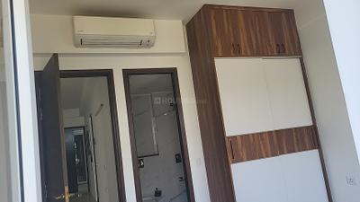 Bedroom Image of 1575 Sq.ft 3 BHK Builder Floor for rent in Smartworld Orchard, Sector 61 Gurgaon for Rs. 66000