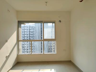 Living Room Image of 546 Sq.ft 1.5 BHK Apartment / Flat for sale in Mahindra Happinest Kalyan, Bhiwandi Thane for Rs. 5800000