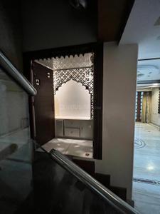 Image of 1125 Sq.ft 6 BHK Independent House for rent in Naraina, New Delhi for Rs. 150000