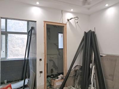 Bedroom Image of 1350 Sq.ft 3 BHK Builder Floor for sale in Paschim Vihar New Delhi for Rs. 27000000