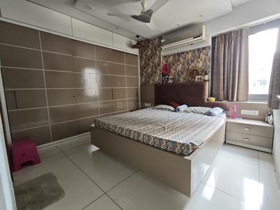 Bedroom Image of 2142 Sq.ft 3 BHK Apartment / Flat for sale in Radhe Homes 42 Parkview, Science City Ahmedabad for Rs. 21500000