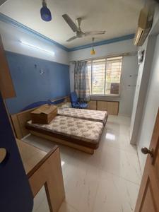 Bedroom Image of 750 Sq.ft 2 BHK Apartment / Flat for rent in Evershine Millennium Paradise, Kandivali East Mumbai for Rs. 55000