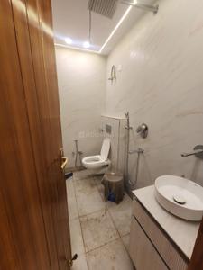Bathroom Image of 1450 Sq.ft 3.5 BHK Builder Floor for sale in Janakpuri New Delhi for Rs. 22500000