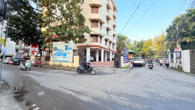 Image of 400 Sq.ft Residential Plot / Land for sale in Vyttila, Kochi for Rs. 22001000