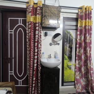 Bathroom Image of 620 Sq.ft 2 BHK Apartment / Flat for sale in Pazhavanthangal Chennai for Rs. 5550000