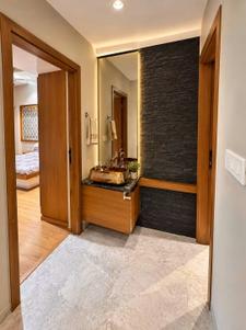 Bedroom Image of 2100 Sq.ft 3 BHK Apartment / Flat for rent in Addor Cloud 9, Ambawadi Ahmedabad for Rs. 60000
