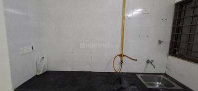 Kitchen Image of 850 Sq.ft 2 BHK Apartment / Flat for sale in Vaishno Devi Circle Ahmedabad for Rs. 3500000
