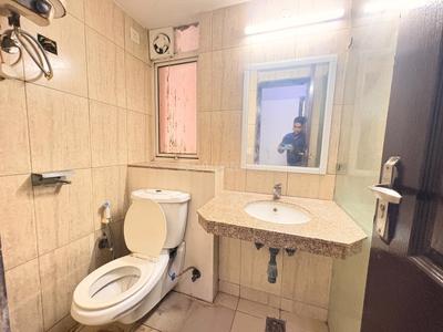 Image of 1220 Sq.ft 2 BHK Apartment / Flat for sale in The 3C Lotus Panache, Sector 110, Noida for Rs. 13000000