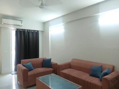 Living Room Image of 1250 Sq.ft 3 BHK Builder Floor for rent in Signature Global City 37D 1, Sector 37D Gurgaon for Rs. 45000