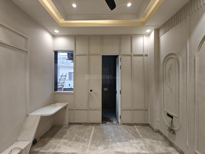 Bedroom Image of 1350 Sq.ft 3 BHK Builder Floor for sale in Kalyan Vihar New Delhi for Rs. 30000000