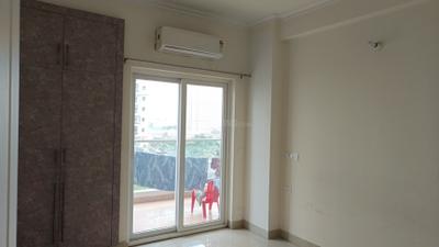 Bedroom Image of 1976 Sq.ft 3 BHK Apartment / Flat for rent in Shree Vardhman Victoria, Sector 70 Gurgaon for Rs. 42000