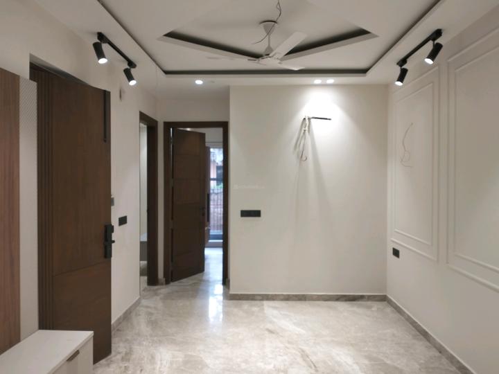 Vikaspuri Main Image 1