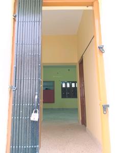 Main Entrance Image of 1000 Sq.ft 3 BHK Independent House for rent in Paschim Putiary Kolkata for Rs. 15000