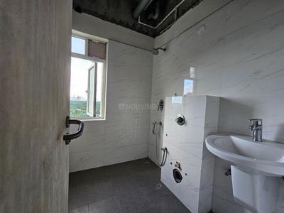 Bathroom Image of 1400 Sq.ft 3.5 BHK Apartment / Flat for sale in Rishi Pranaya , Rajarhat Kolkata for Rs. 13000000