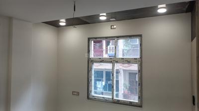 Bedroom Image of 1000 Sq.ft 3 BHK Builder Floor for sale in Pitampura New Delhi for Rs. 9500000
