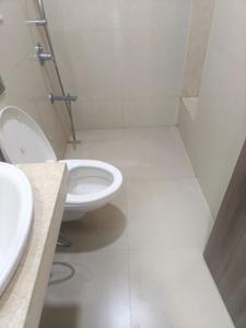 Bathroom Image of 1100 Sq.ft 2 BHK Apartment / Flat for sale in L And T Seawoods Residences Phase I, Seawoods Navi Mumbai for Rs. 28000000