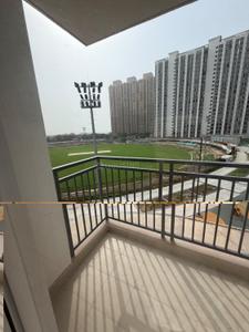 Balcony Image of 1404 Sq.ft 3 BHK Apartment / Flat for sale in Eldeco Live By The Greens Phase III, Sector 150 Noida for Rs. 17400000